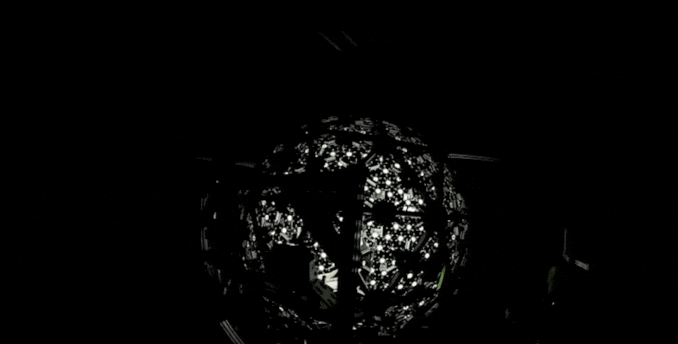 80后的QQ秀，15后的元宇宙